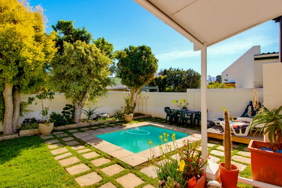 3 Bedroom Property for Sale in Bridge Water Western Cape